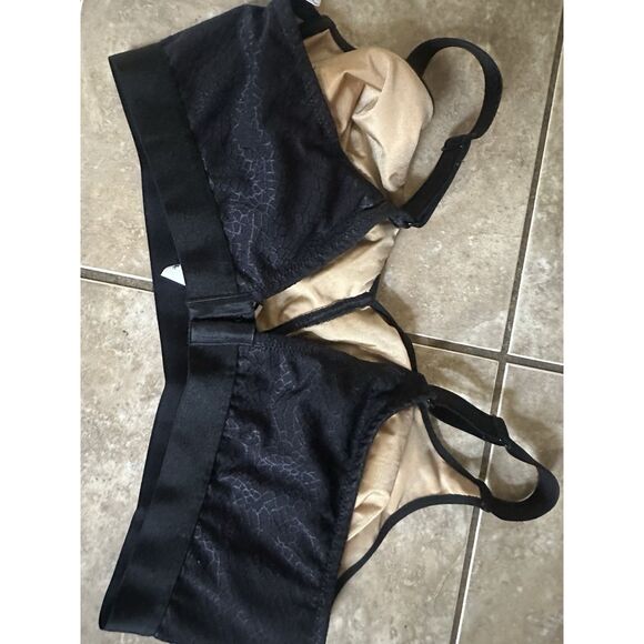 NWT Chantelle 40G Wireless Black Bra - Picture 4 of 5